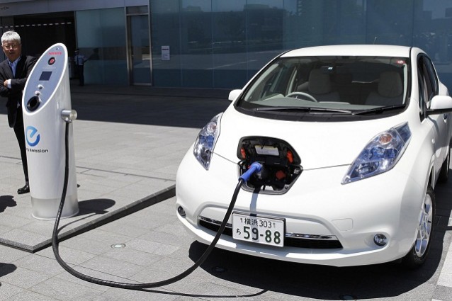 Auto nuove, brividi reali o virtuali?